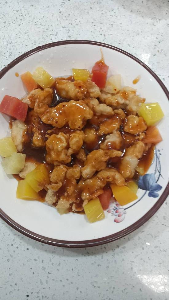 66. Poulet Ananas Aigre Doux / 菠萝咕噜鸡肉